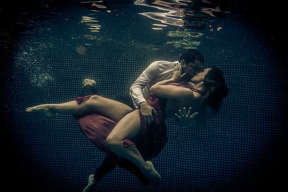 Underwater-Kiss-Fashion-Photographer-Cannes-Nice-Monaco
